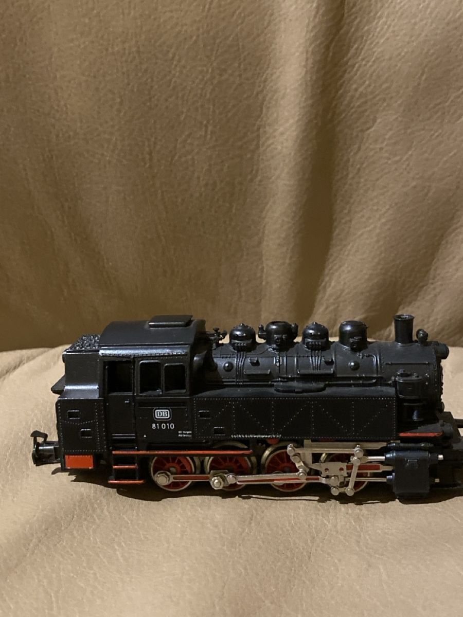 Märklin Modellini di ferrovie: Märklin DB 81 010 – Usato da Malans GR venduto da gab_r8xq