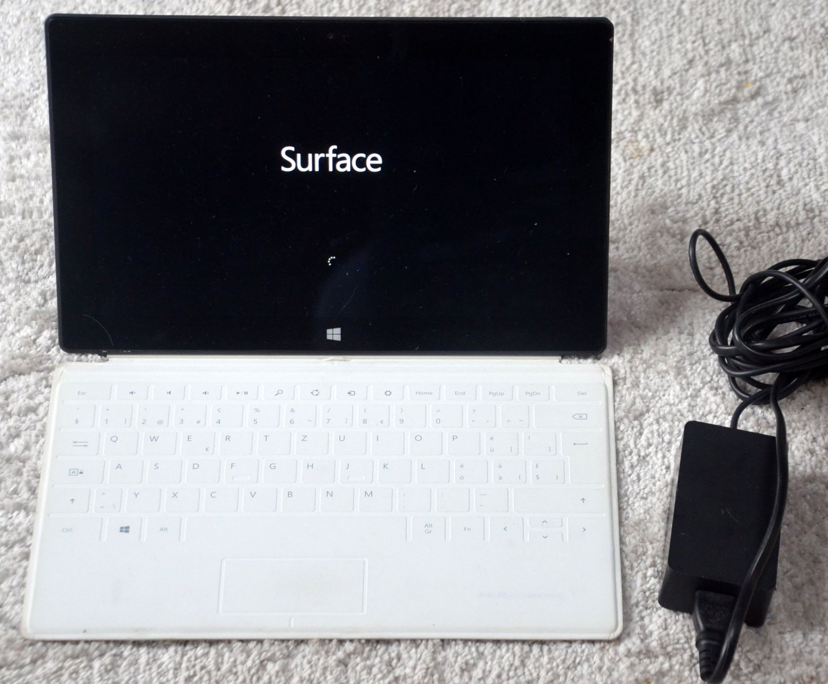 Microsoft Tablet PC: Microsoft Surface RT 1516 64 GB – Gebraucht aus Collonges von arashee 1