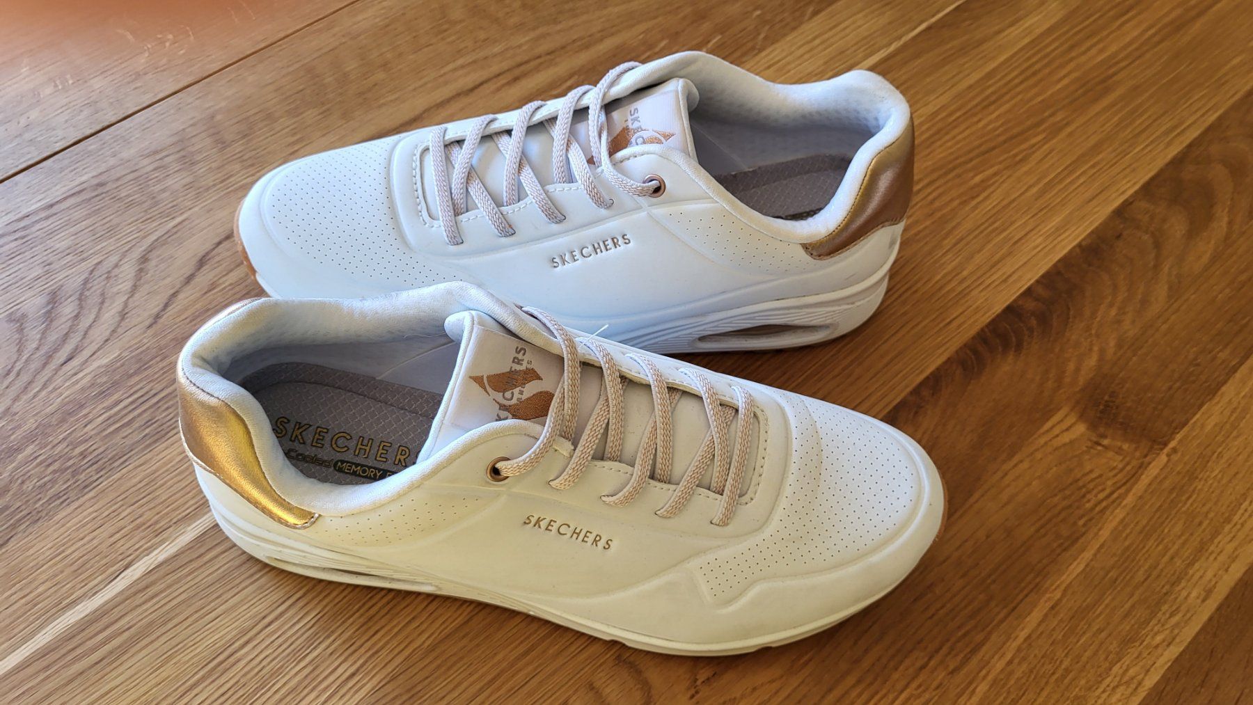 Skechers Scarpe da donna: Basket Skeachers – Usato da Lausanne venduto da cababy
