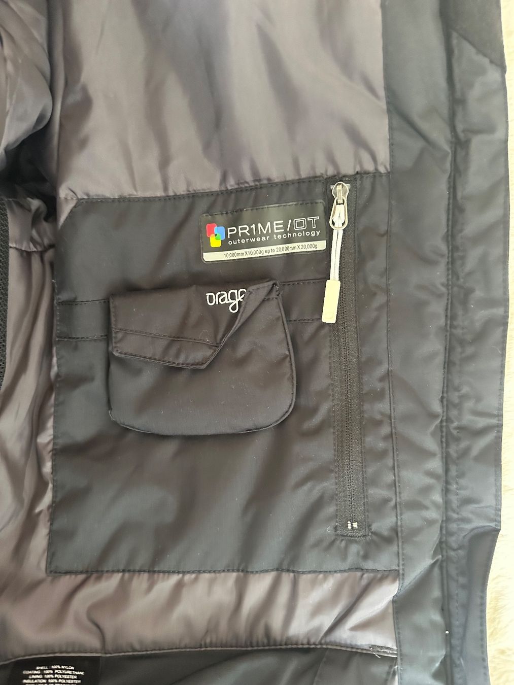 Skis: Ski Jacke – D'occasion à Kriens par cha_5yhb 5