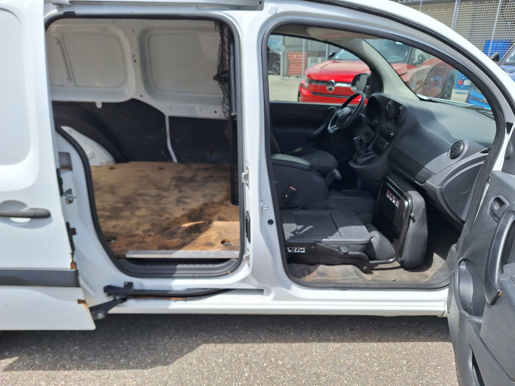 Mercedes-Benz Veicoli commerciali: Mercedes Citan 109 CDI – Difettoso da Solothurn venduto da GysinSolothurn 6