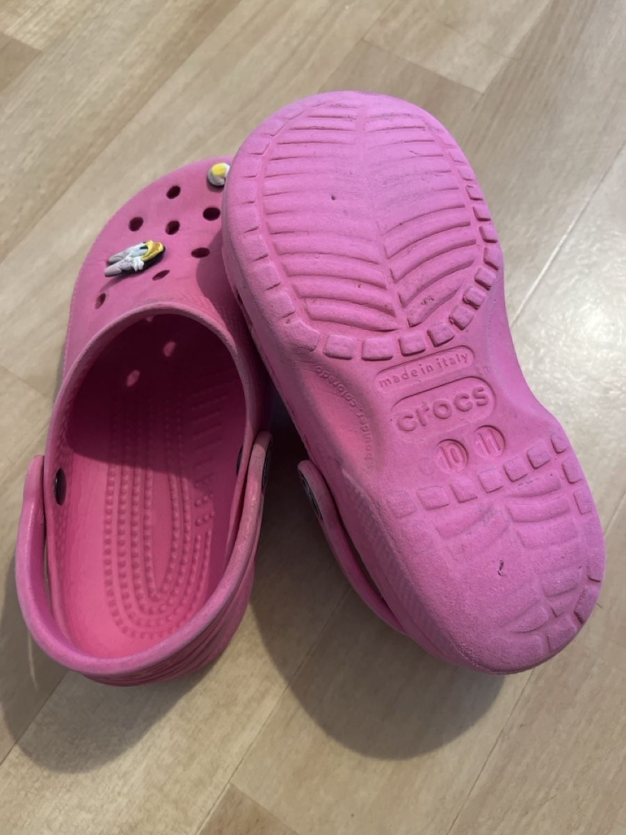 Crocs Chaussures filles: Crocs Gr 10/11 – D'occasion à Zürich par Deyaso 1