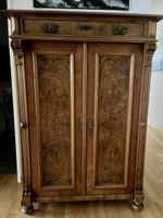 Antikes Vertiko ca 1890