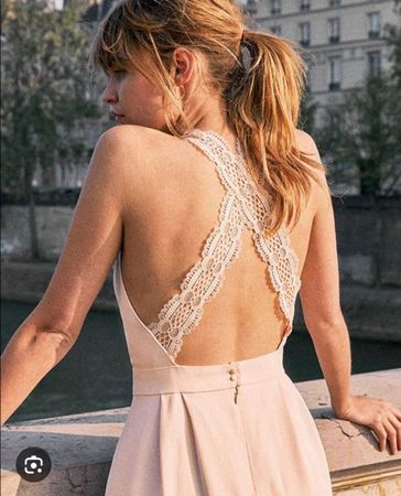 Sezane Kleid