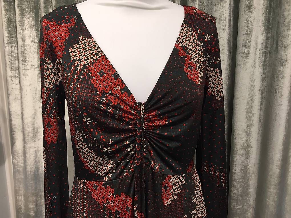 Kleider: Kleid Gr. M – Gebraucht aus Lyss von stubenwagen 1