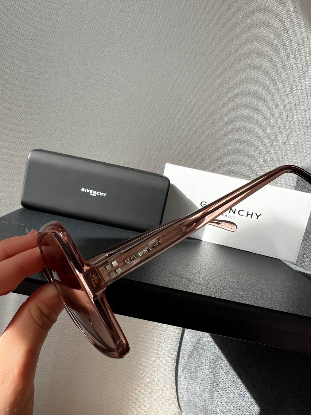 Givenchy Occhiali & Lenti: Givenchy 4g Square Gv 7123/G/S Sonnenbrille – Nuovo e nell'imballaggio originale da Riehen venduto da edu_92w7 4