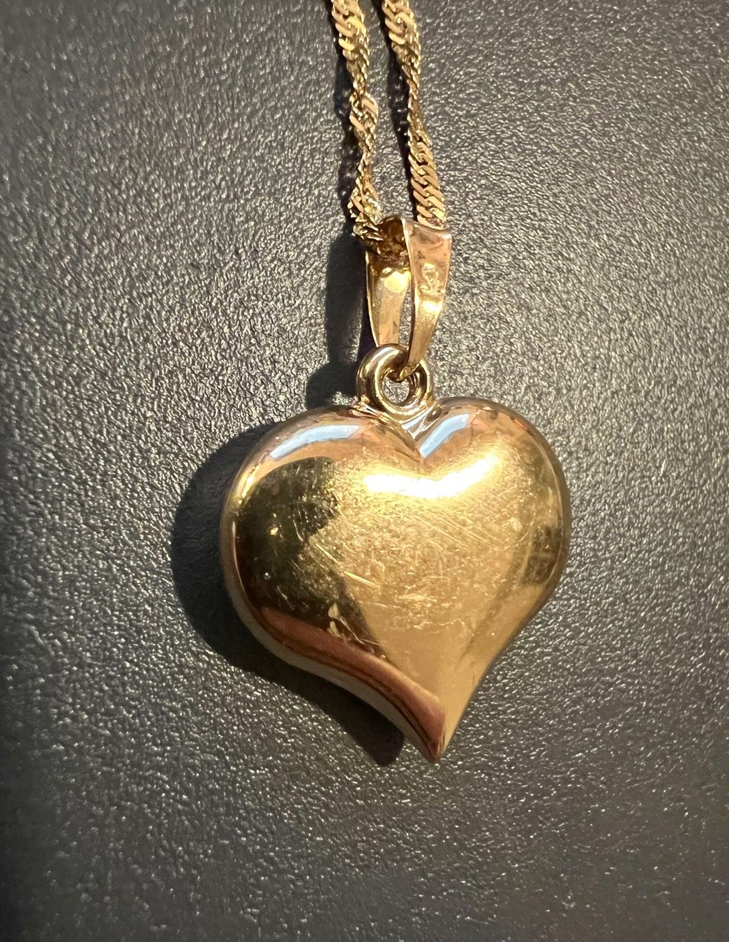Ketten: Gold-Collier 18K mit Herzanhänger – Gebraucht aus Chur von Penting1935 4
