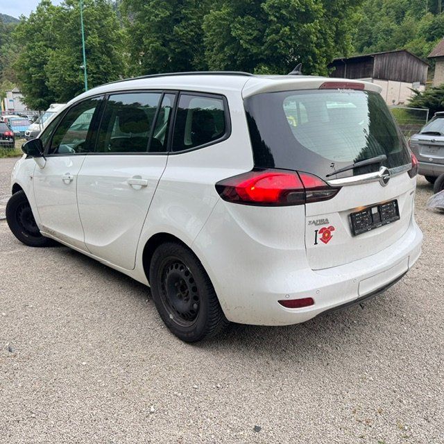 Opel Automobili: Opel Zafira 1.4 Turbo – Usato da Courrendlin venduto da alu_r525 3