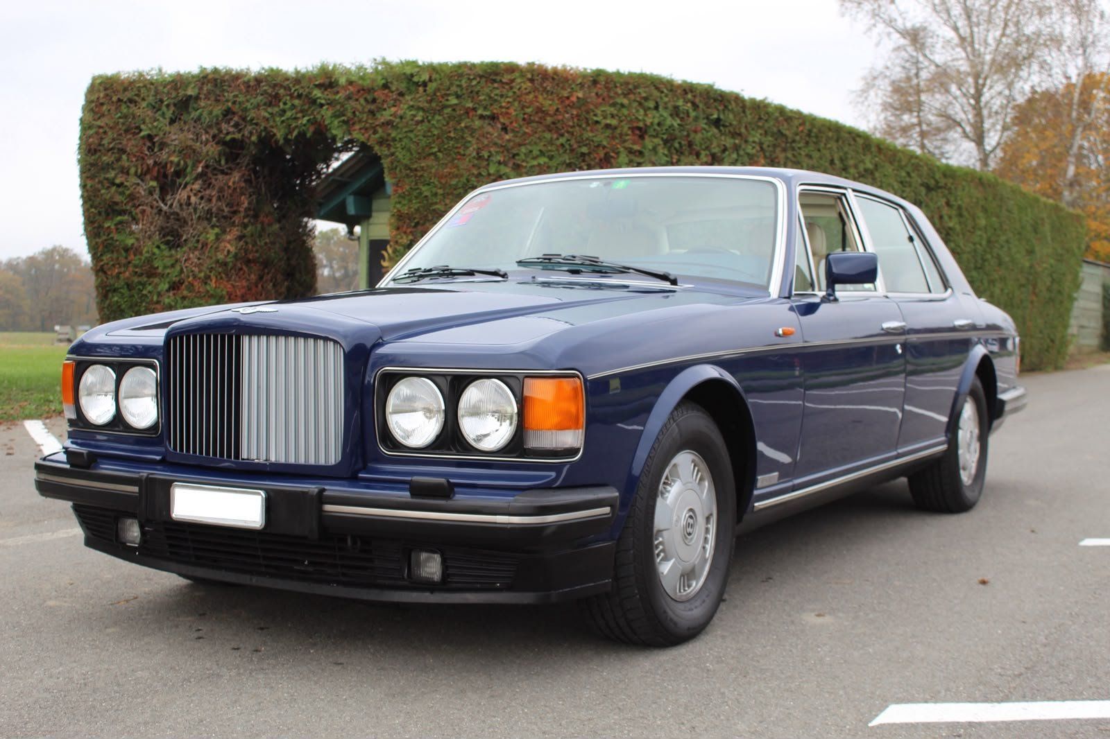 Bentley Autos: Bentley Brooklands – Gebraucht aus Satigny von tin_9y9v 2