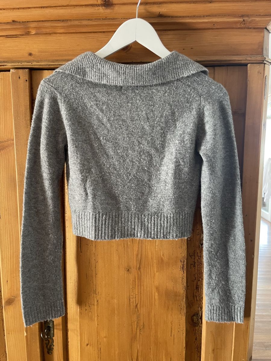 Bershka Pullover & Sweatshirts: Cozy Bershka Jumper – Neu (gemäss Beschreibung) aus Zürich von irinaw 3