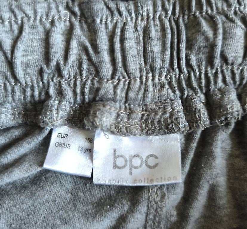 Pantaloni: Jersey-Bermuda Gr. 158 – Usato da Wädenswil venduto da Cpaco 3