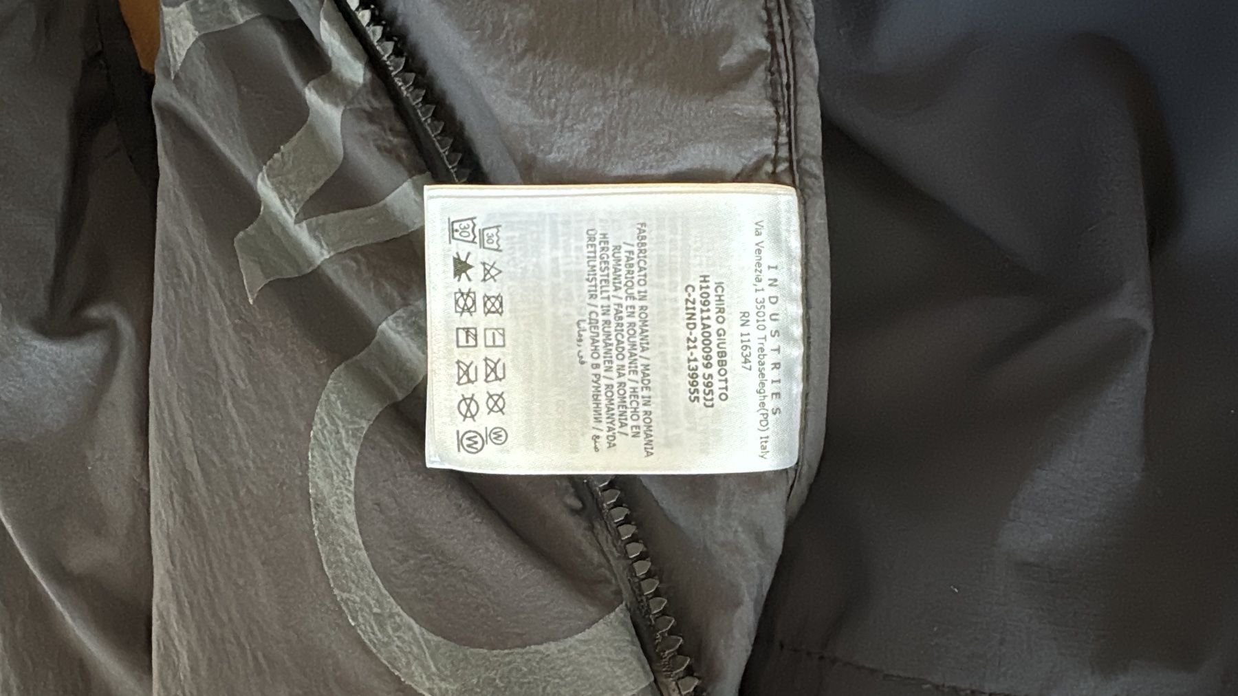 Moncler Giacche: Moncler Übergangsjacke Grösse 4 – Usato da Pfäffikon ZH venduto da Watch_lover 8