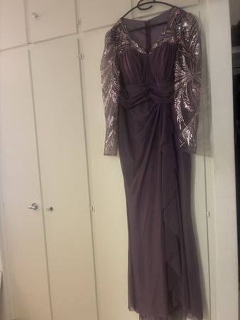 Elegantes Abendkleid Gr XL lila, neu