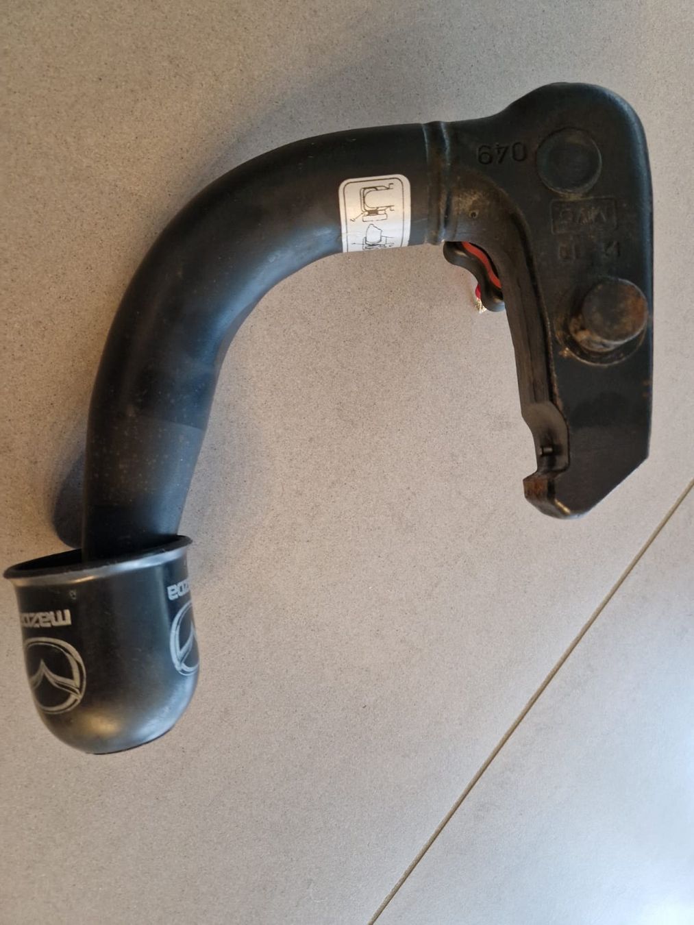 Ganci per rimorchio: Mazda 3 - Anhängerkupplung – Usato da Boswil venduto da gummibaerli24 2