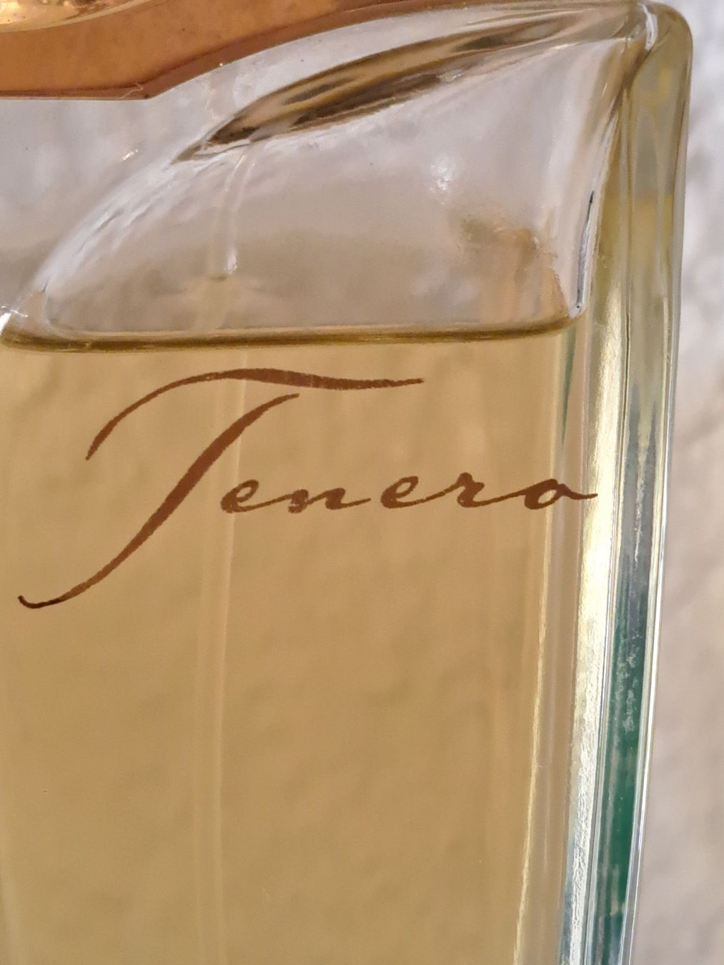 Profumi & Eau de Toilette: eau de toilette tenero – Usato da Dietlikon venduto da ramsrica 1