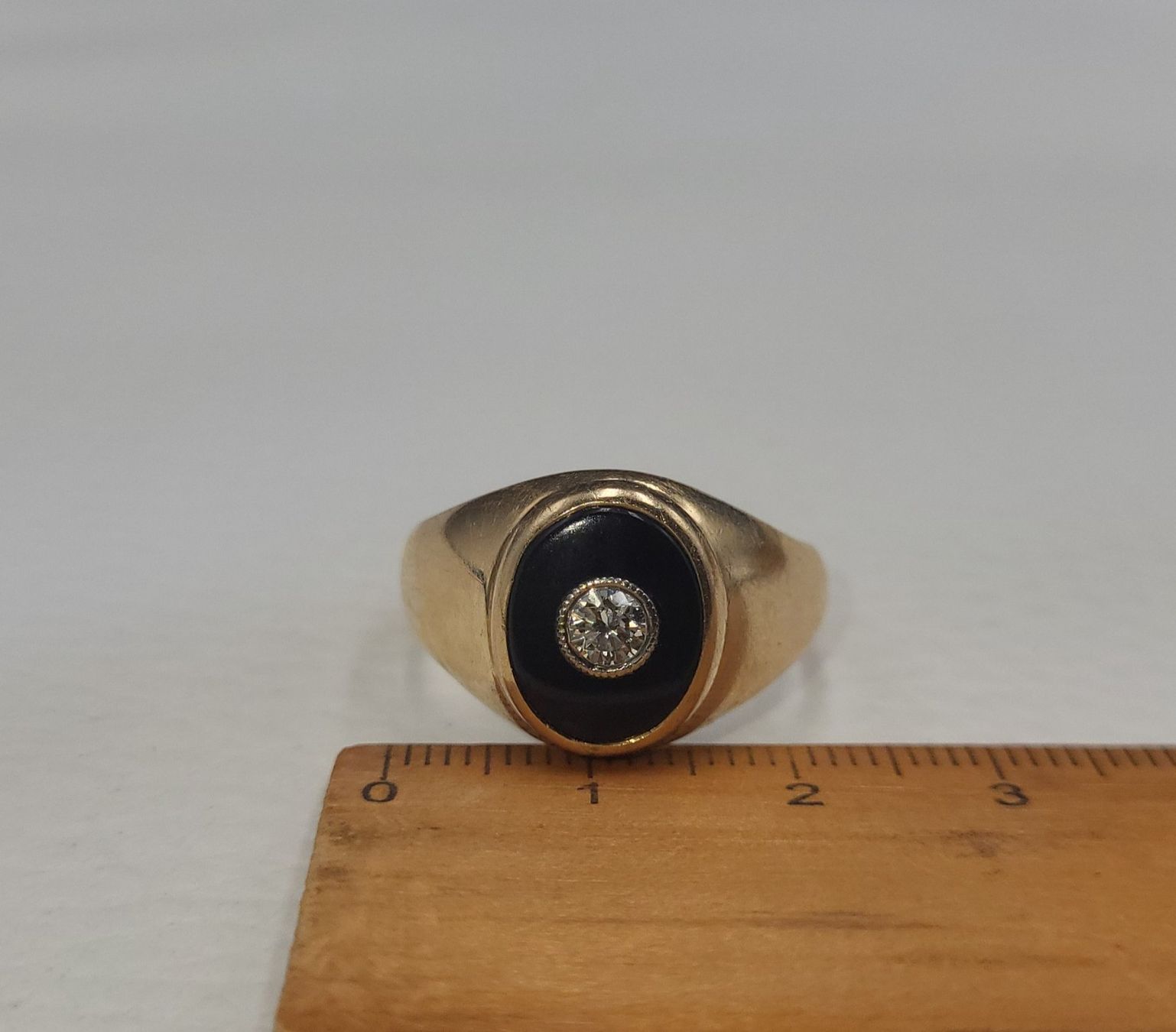 Anelli: Gold Ring Mit Diamant und Onyx – Usato da Wald ZH venduto da Dasilver 1