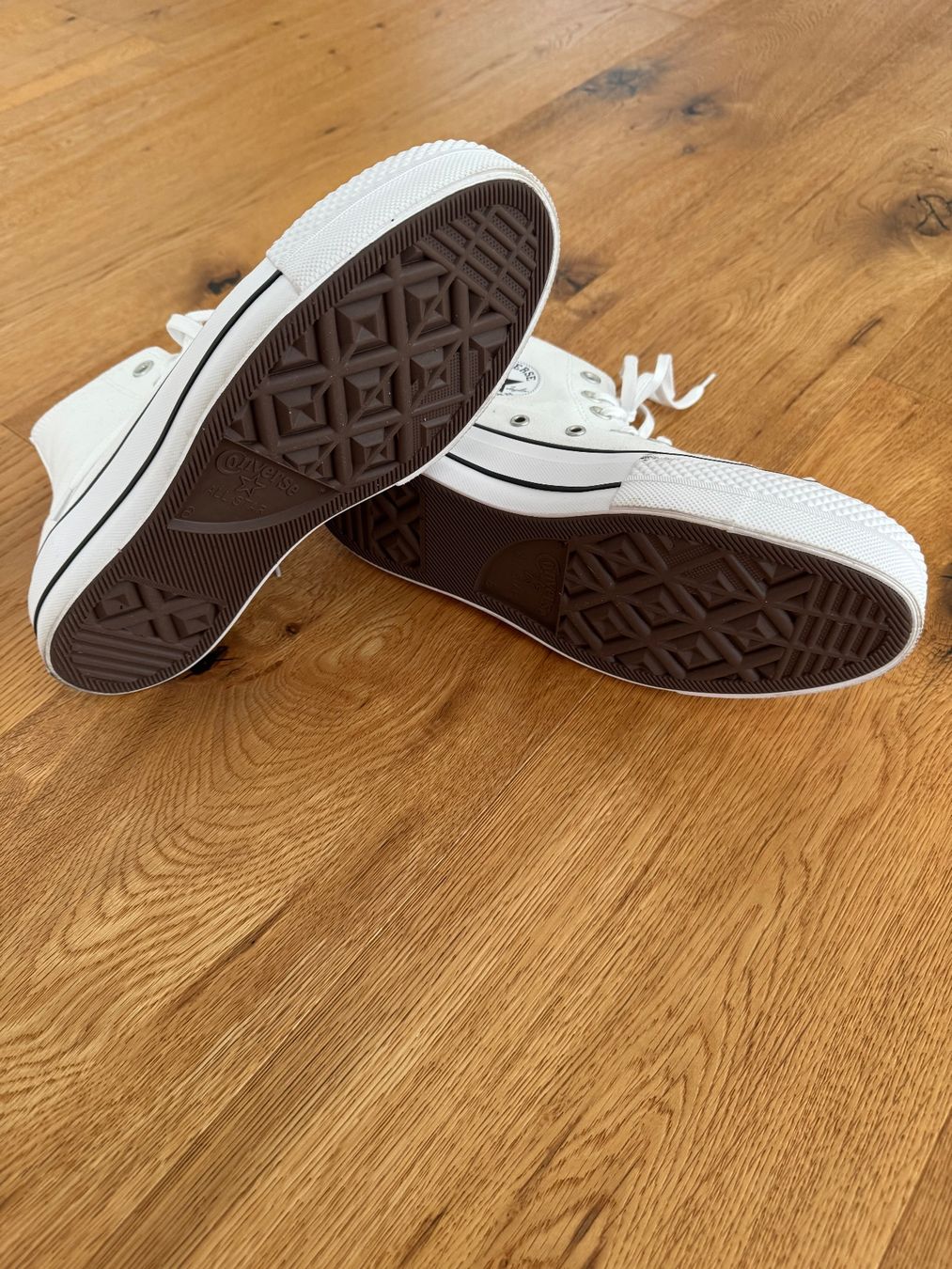 Converse Scarpe da uomo: Converse Sneaker Chuck Taylor All Star Platform Canvas – Nuovo (secondo la descrizione) da Flüeli-Ranft venduto da Mari_Posa22 2