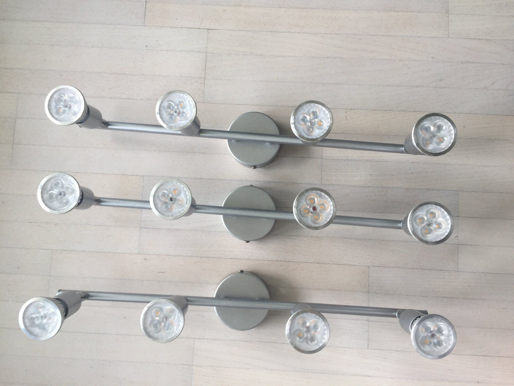 Lampadari & plafoniere: 3 x Deckenleuchte 4 flammig LED silber – Usato da Rüfenach AG venduto da mangusta
