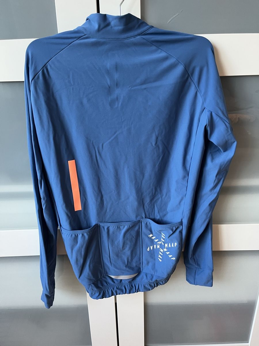 Leibchen & Hosen: Maillot  MAAP manches longues - État impeccable – Gebraucht aus Neuchâtel von gabus1984 1