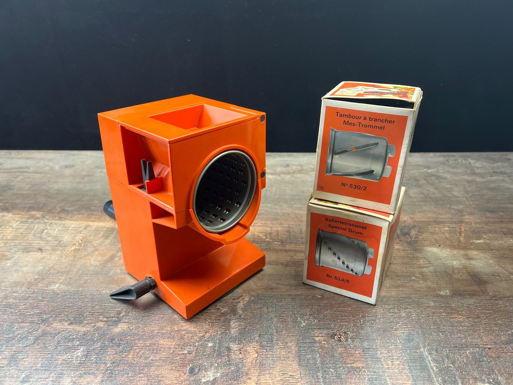 Zyliss Küchengeräte: Zlyss Raffel sehr alt Retro Vintage – Gebraucht aus Hallau von R.R.91