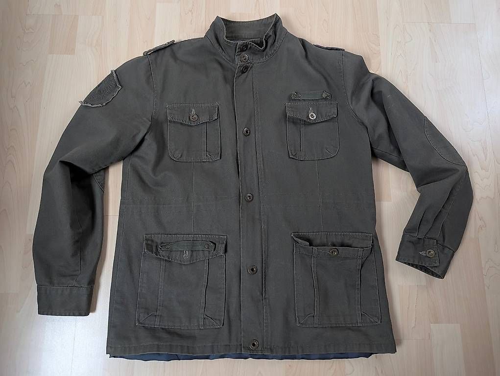 Jacken: Grüne Jacke - Army Stil  – Gebraucht aus Rothrist von Eclipsech