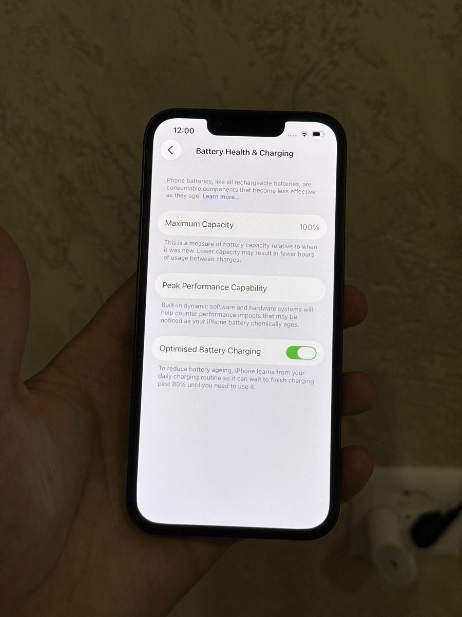 Apple Handys / Smartphones: Iphone 13 128 gb battery 100% – Gebraucht aus Chippis von mig_8ns6 4