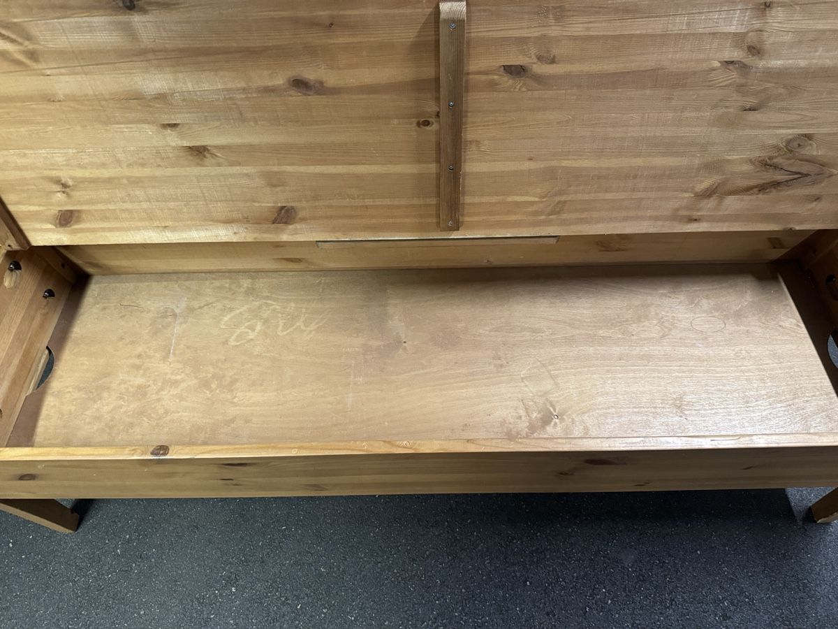 Panchine: Holzbank mit Stauraum – Usato da Wollerau venduto da q318 1