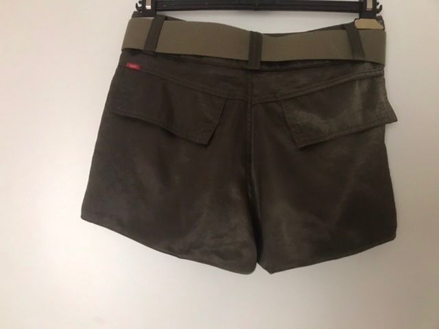Esprit Pantaloni: Short, M , Esprit – Usato da Boudry venduto da JulieG13 3
