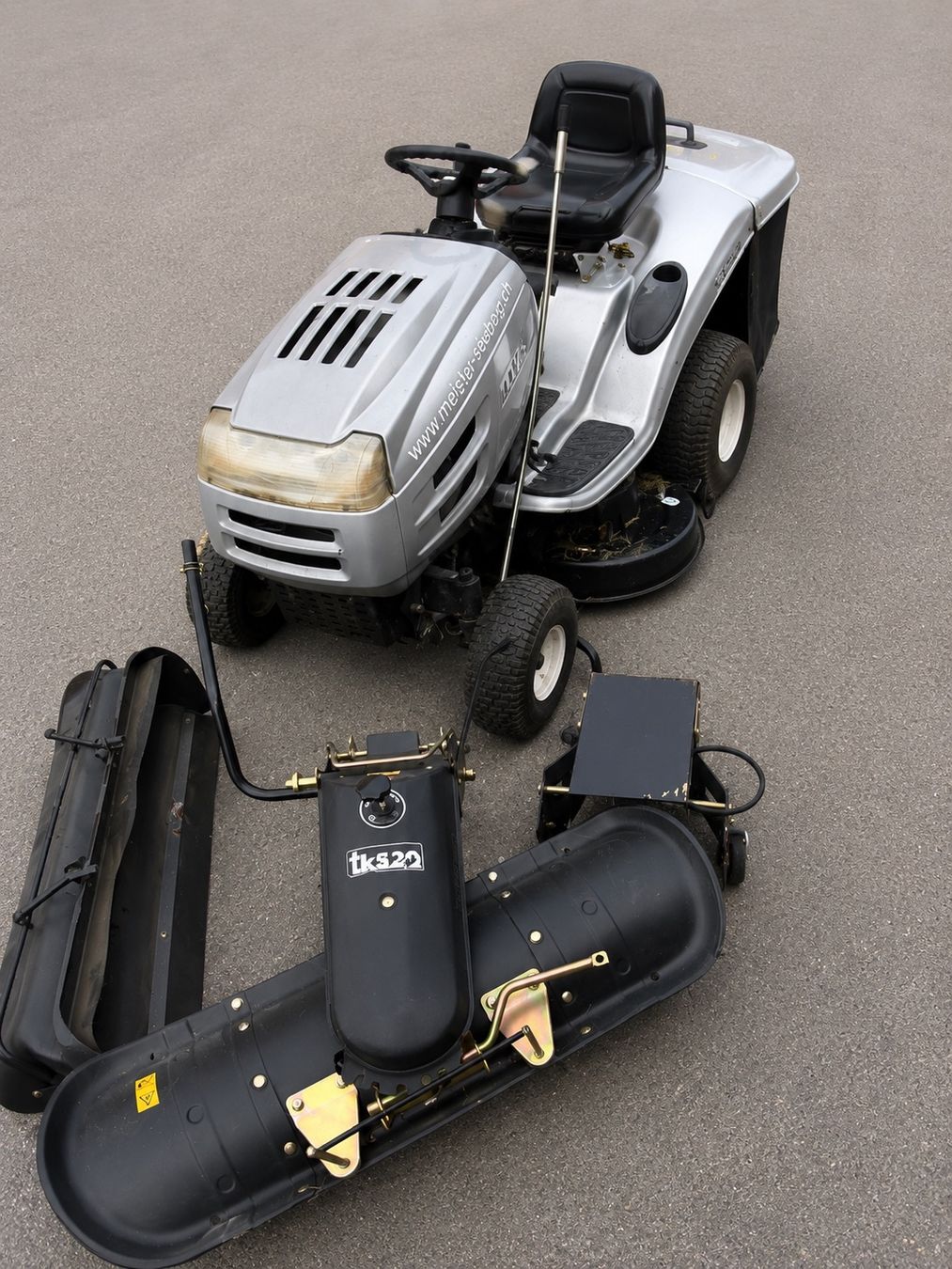 Mtd Rasenmäher: Rasentraktor mit viele Extras – Gebraucht aus Buttisholz von Jan_wq8p 1