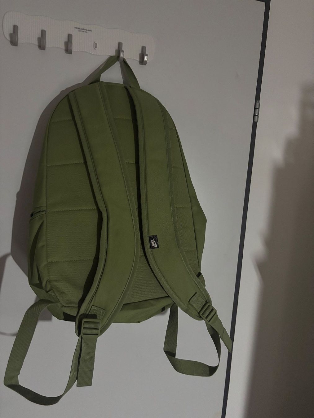 Nike Zaini: Nike Heritage Rucksack, Olivgrün – Usato da Oberuzwil venduto da lar_j5ws 1