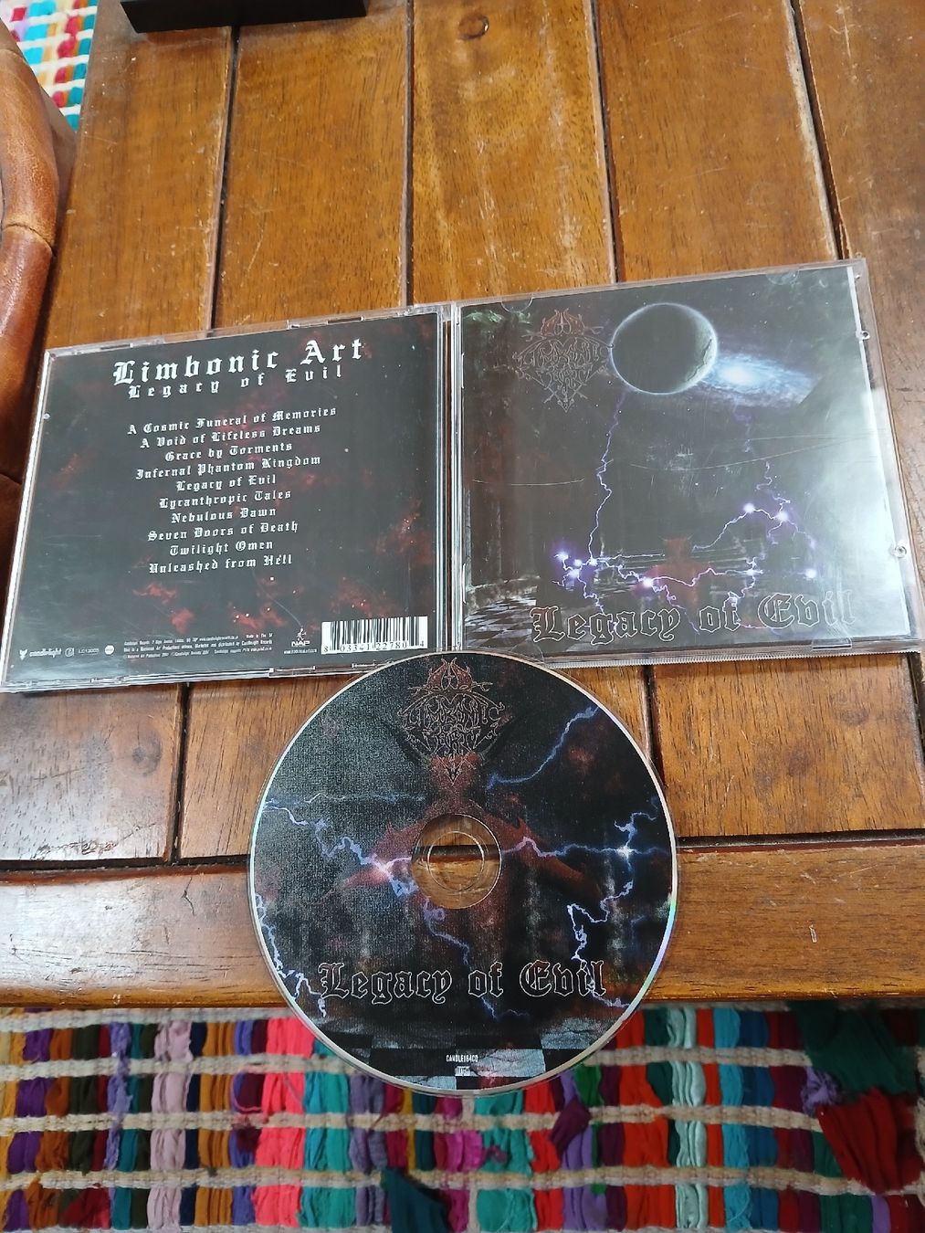 CD: limbonic art - legacy... – Usato da St-Cergue venduto da VeganWarrior