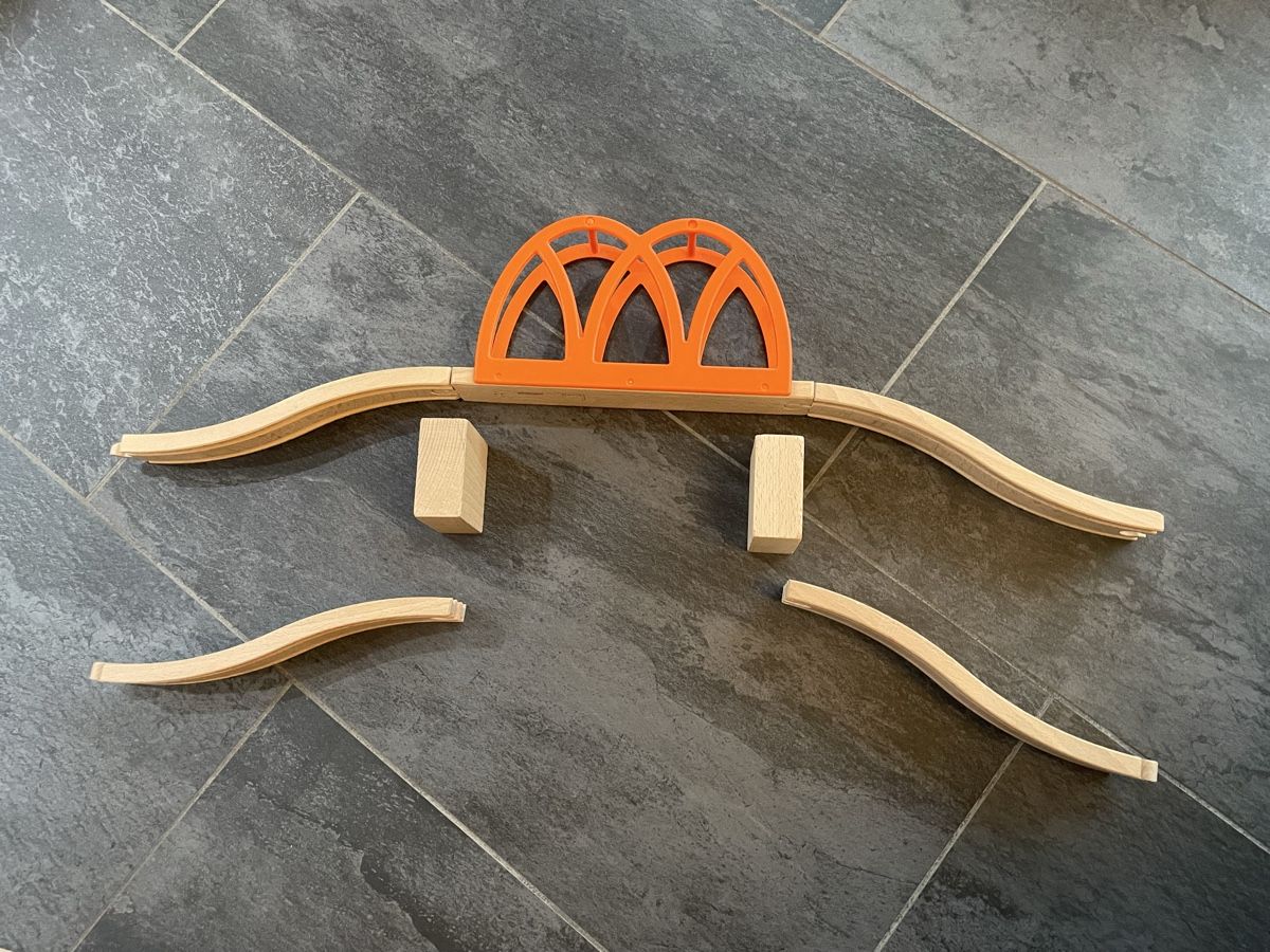 Ikea Spielzeuge: Circuit de train en bois IKEA – Gebraucht aus Romanel sur Lausanne von LaFouine2015 3