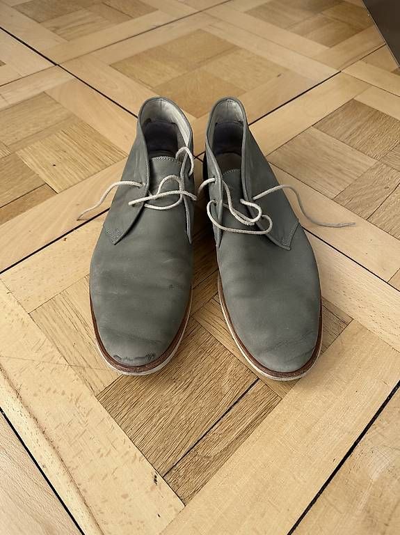 Scarpe da uomo: Chaussures Melinda Gloss taille 44 – Usato da Genève venduto da jchrmnhnr
