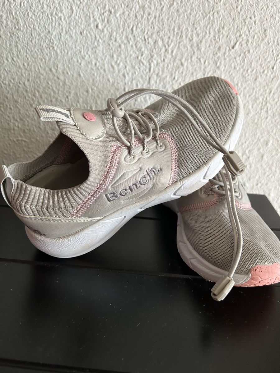 Bench Chaussures filles: Baskets Bench / taille 32 – D'occasion à Meyrin par Bronx86