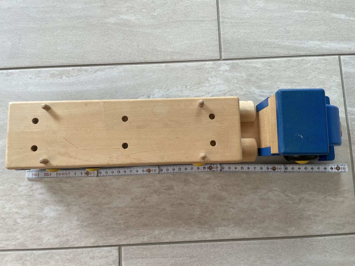 Giocattoli: Holz Lastwagen  – Usato da Ennetbaden venduto da Mentos07 2