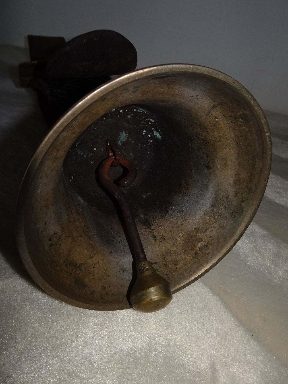 Campanacci mucche: Glocke mit Giessermotiv Eichel – Usato da Siebnen venduto da niki61 6