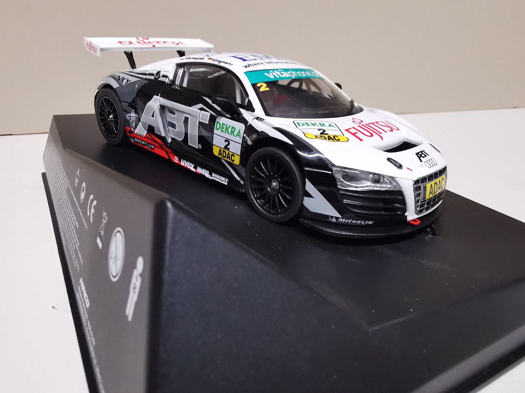 Ninco Piste: Ninco Digital Audi R8 DTM  mit Licht – Usato da Winterthur venduto da Lonpos1 4