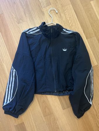 Adidas Windbreaker Jacke schwarz Grösse S gebraucht