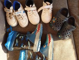 4 Paar Kinder Schuhe Gr.25
