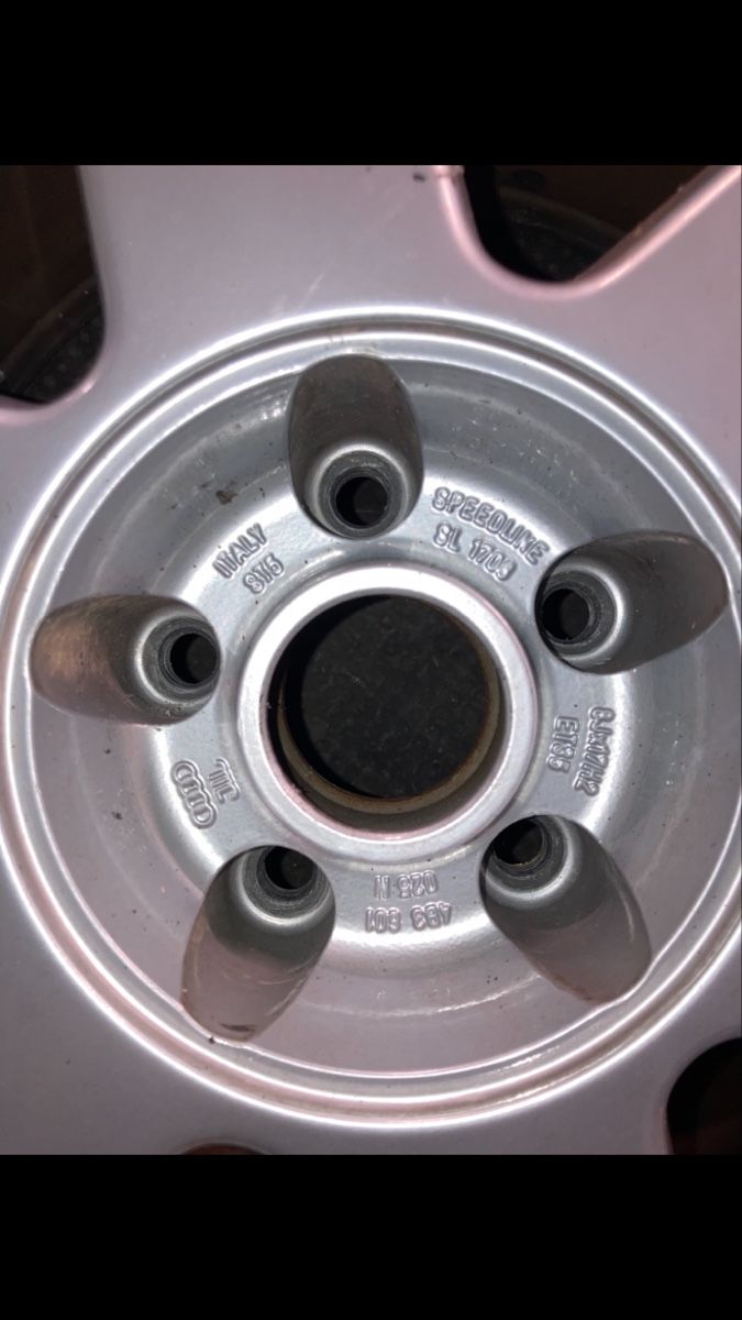 Audi Pneumatici & Ruote complete: Audi A4/S4  Winterräder 8x17 / 5x112 – Usato da Nidau venduto da alpa83 2