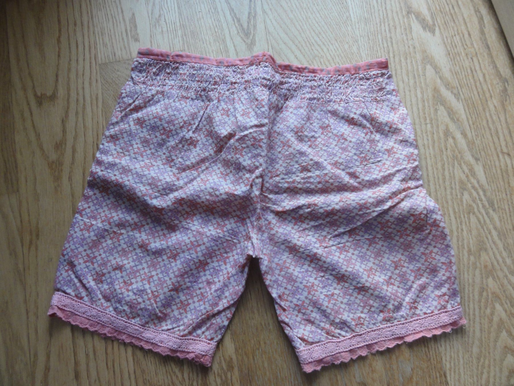 Hosen: Shorts Gr. 152, Creamie – Neu (gemäss Beschreibung) aus Riedholz von Taweva 2