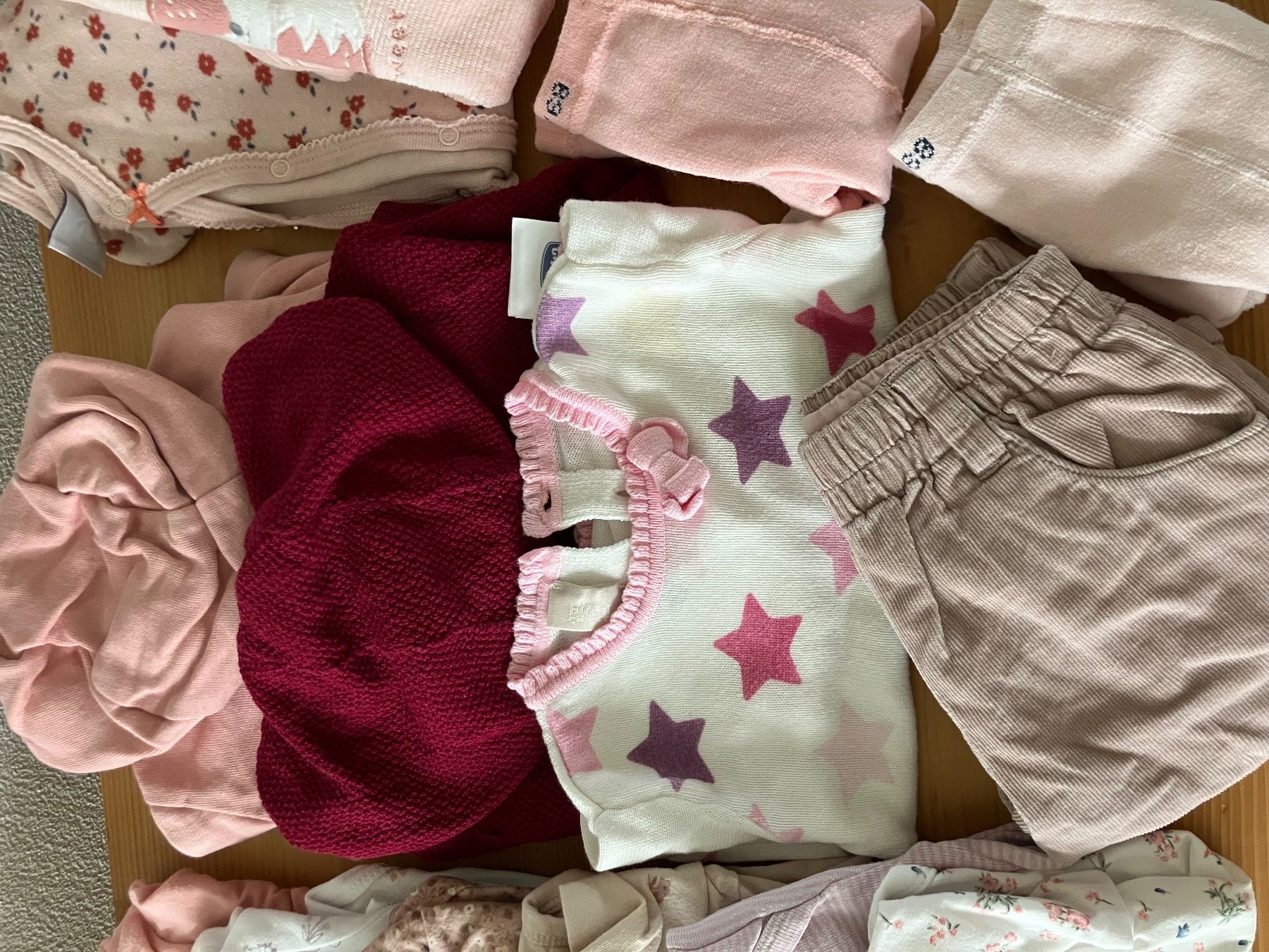 Lotti & Set di vestiti: Mädchenset 62 (23-teilig) – Usato da Chur venduto da steffeli04 4