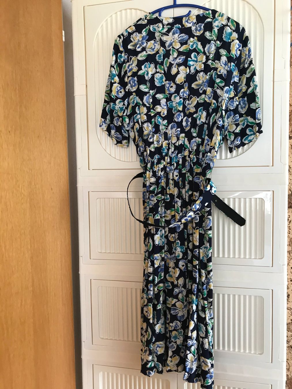 Vestiti: Sommerliches Maxikleid mit Blumenmuster Grösse XL – Nuovo (secondo la descrizione) da Brunnenthal venduto da Eco07 2
