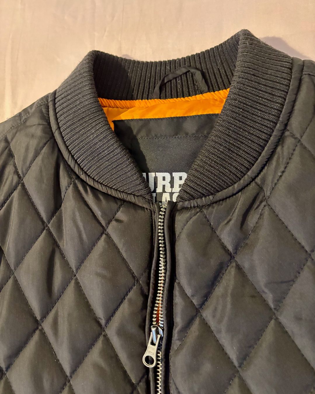 Urban Outfitters Jacken: Veste bomber noire Urban, taille L – Neu (gemäss Beschreibung) aus Losone von courrier 6
