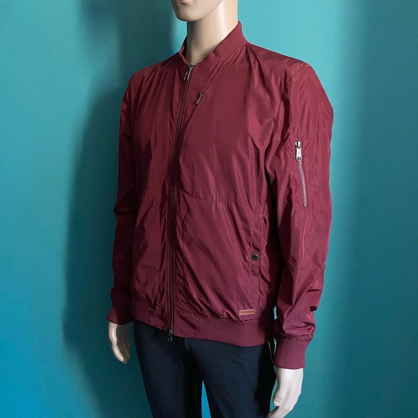 Peak Performance Vestes: PEAK PERFORMANCE Jacke – D'occasion à Zürich par ClosetQueen 1