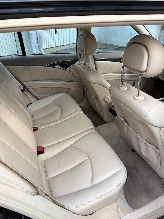 Autos: Mercedes Benz  – Gebraucht aus Basel von USA52 1