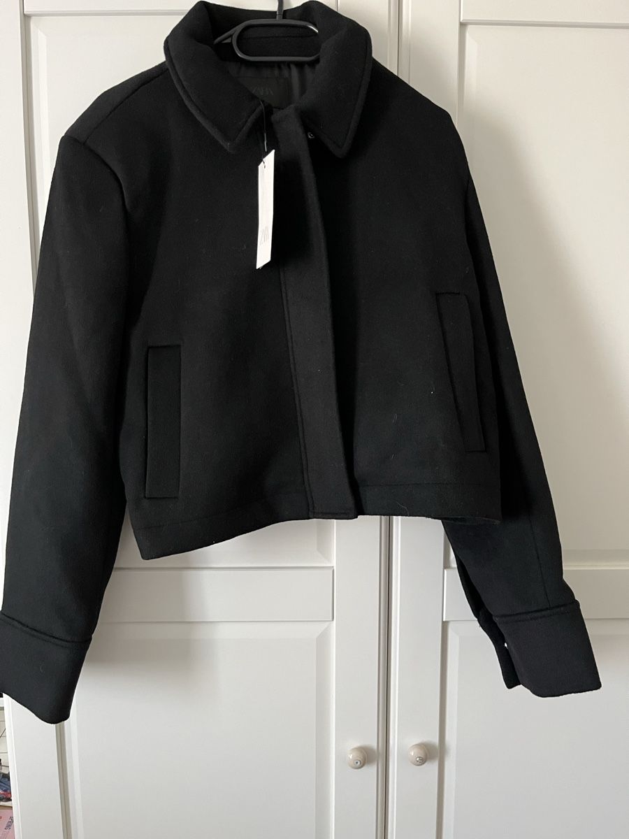 Zara Jacken: Aus 50% Wolle Jacke – Neu und originalverpackt aus Allschwil von eyl_bb8q