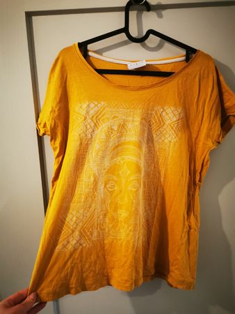 Vero Moda T-Shirt, Grösse M, Senfgelb mit coolem Print!