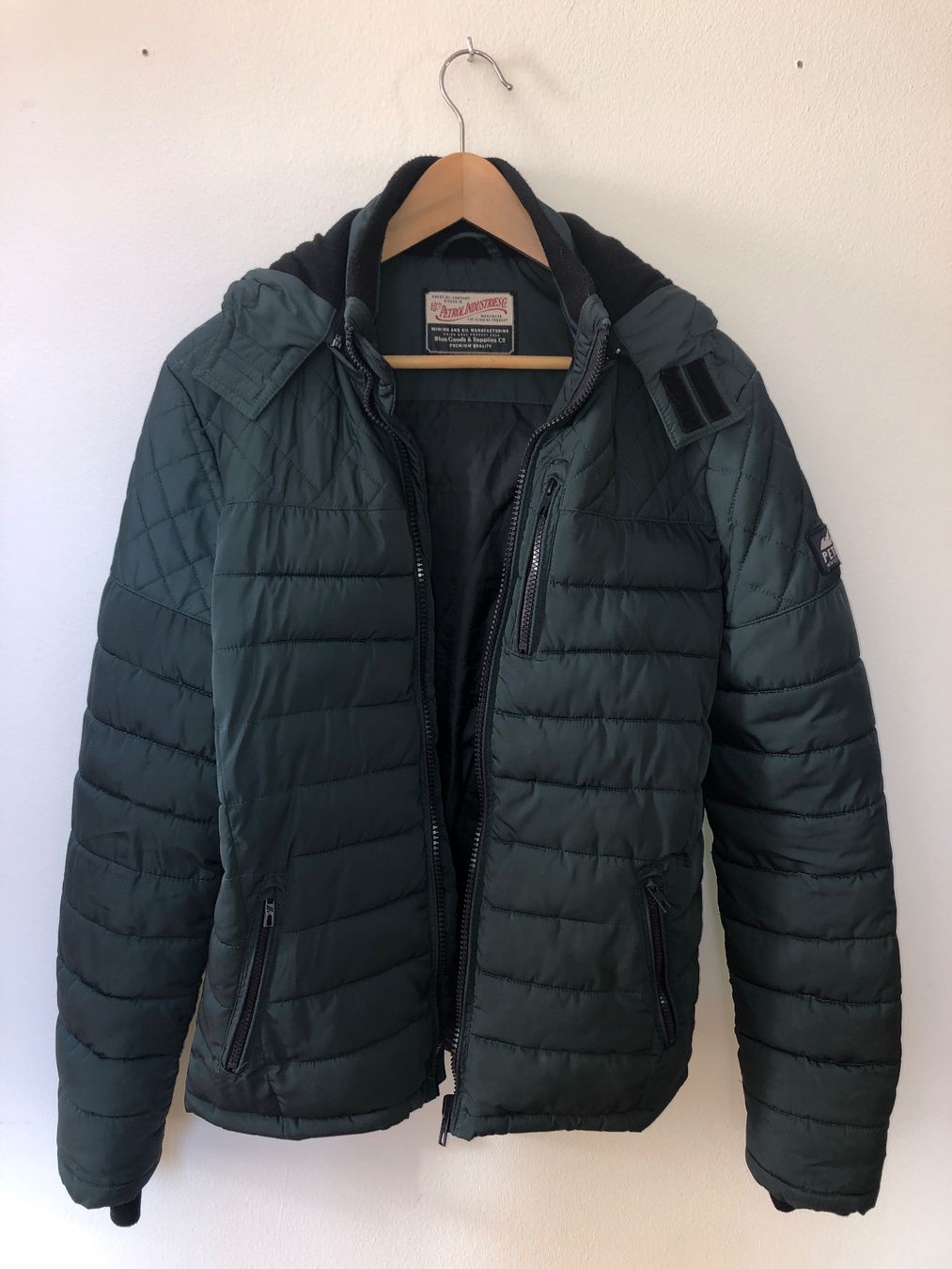 Giacche: Winterjacke Petrol Industries, Grösse S – Usato da Bremgarten b. Bern venduto da eblake