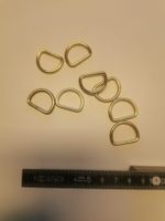 8x D-Ringe Stahl 20x15x3 mm gold vermessingt